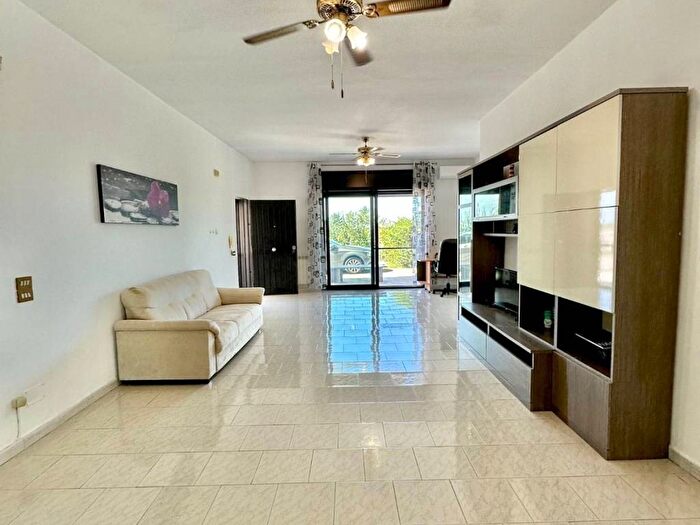 Appartamento quadrilocale in affitto in Via Trepiccioni, Licola Cuma, Pozzuoli