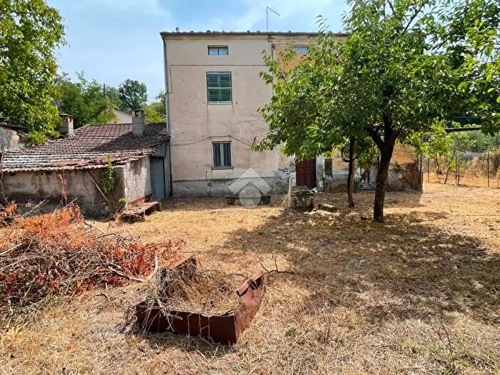 Casa quadrilocale in vendita in Via Calambre, Esperia
