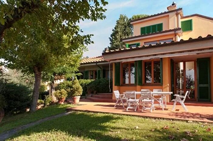 Casa con 13 locali in vendita in Impruneta, Impruneta