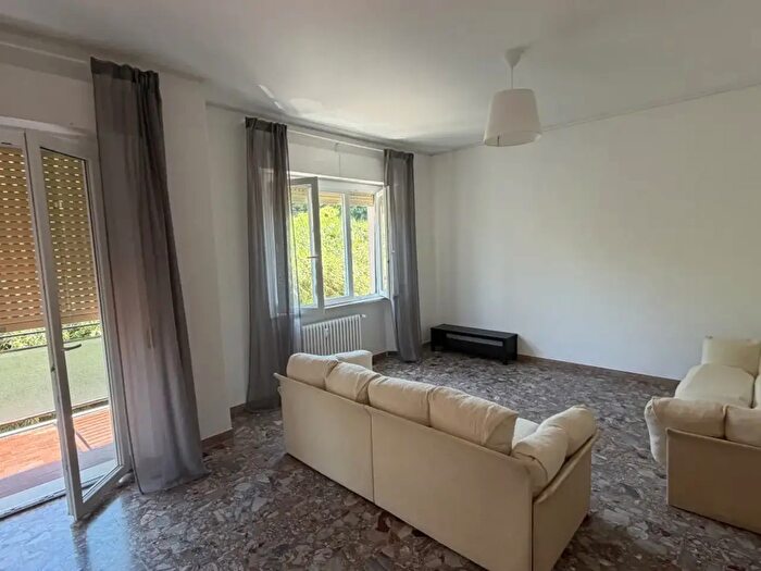 Appartamento quadrilocale in vendita in Via Francesco Angelini, Ancona