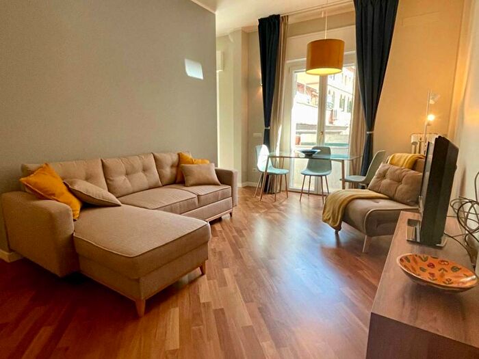 Appartamento bilocale in affitto in Via Pandosia, San Giovanni, Roma