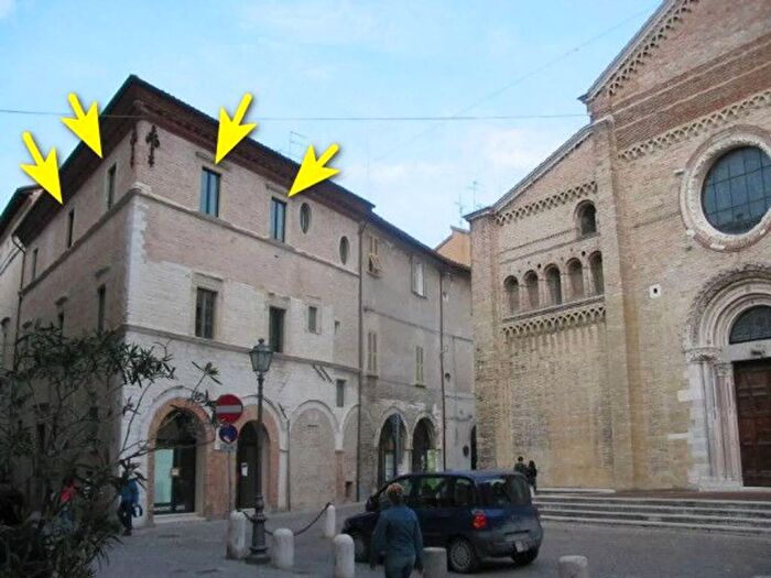 Appartamento trilocale in affitto in Via Arco DAugusto, Centro Storico, Fano