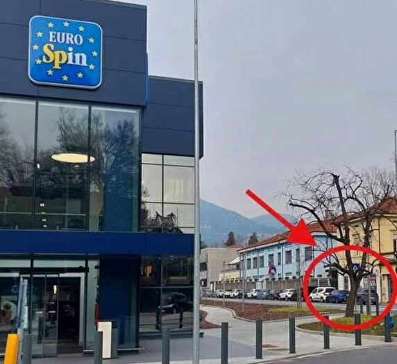 Appartamento monolocale in vendita in Viale Giuseppe Azari, Verbania