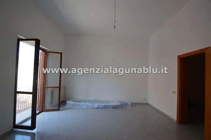 Appartamento trilocale in vendita in Via Roma, Mazara Del Vallo