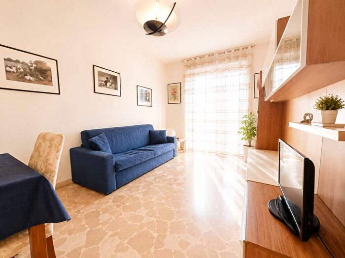 Appartamento bilocale in affitto in Viale Carlo Troya, Piazza Napoli, Milano