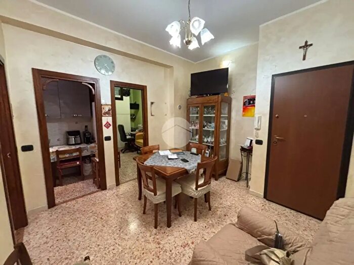 Appartamento trilocale in vendita in Via Istria, Viterbo