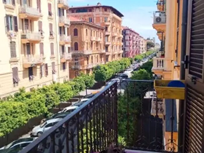Appartamento con 5 locali in vendita in Via Bezzecca, La Spezia