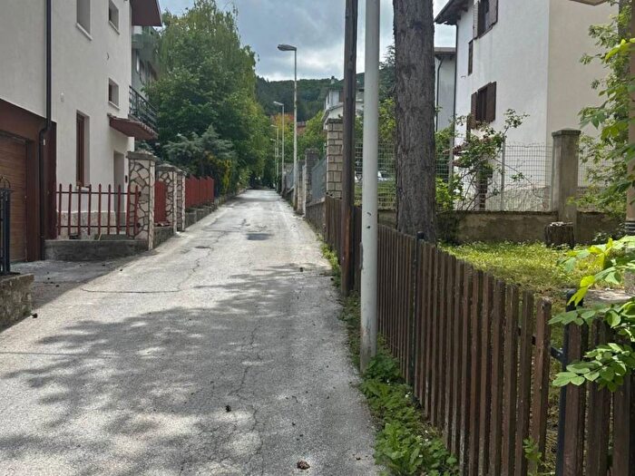 Appartamento trilocale in affitto in Viottolo degli Sciatori, Centro, Roccaraso