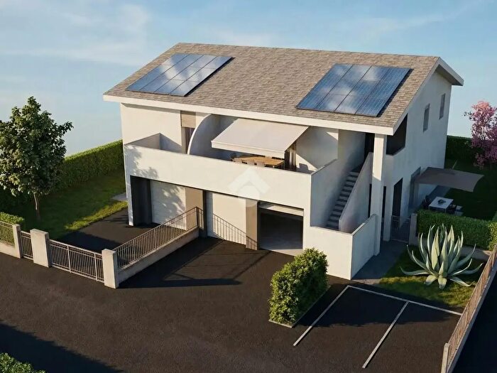 Case in Vendita e in Affitto - 3