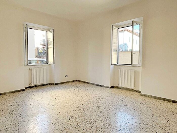 Appartamento bilocale in affitto in Via Tomba di Nerone, Tomba di Nerone, Roma