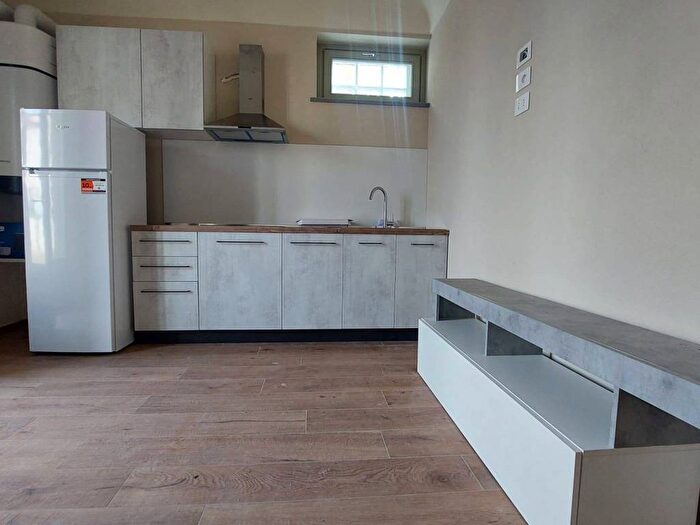 Appartamento trilocale in affitto in Via Paolo Panizza, Centro, Poirino