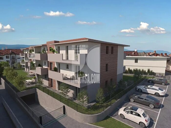 Appartamento trilocale in vendita in Via Roma, Cenate Sotto