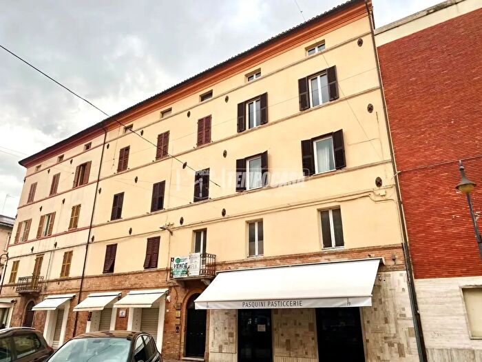 Appartamento trilocale in vendita in Corso Giacomo Matteotti, Chiaravalle