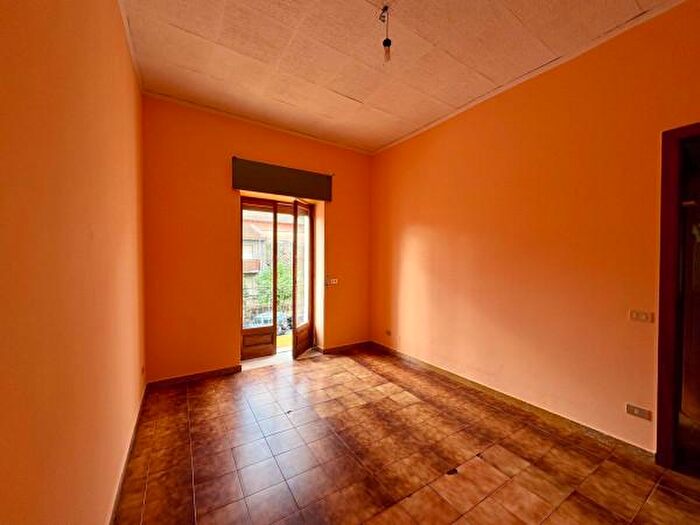 Casa con 6 locali in vendita in Via Candela, Rodi Milici