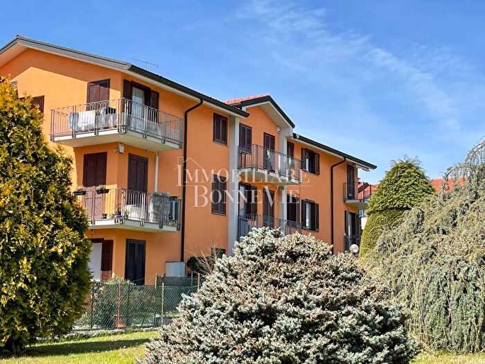 Casa bilocale in affitto in Via Cavalier A Brusa, Centro, Malnate