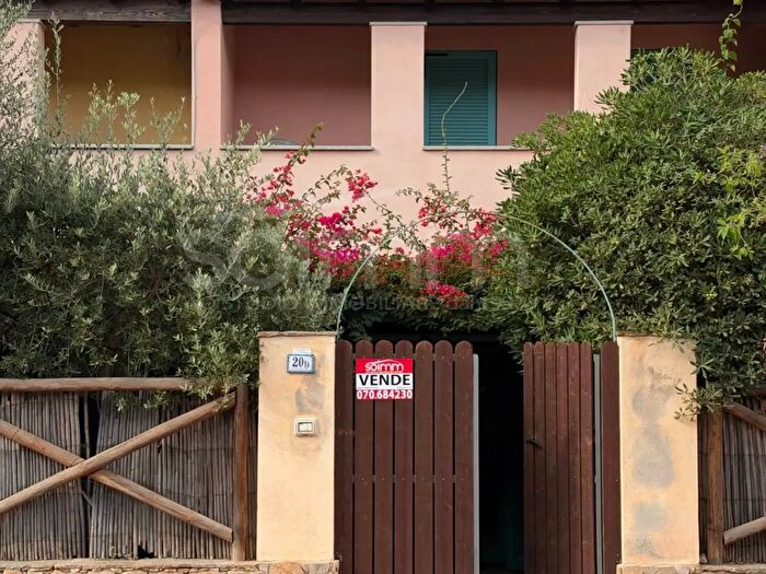 Appartamento trilocale in vendita in Via Giuseppe Mazzini Snc, Villasimius