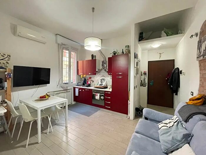 Appartamento bilocale in vendita in Via Lorenzo Costa, Bologna