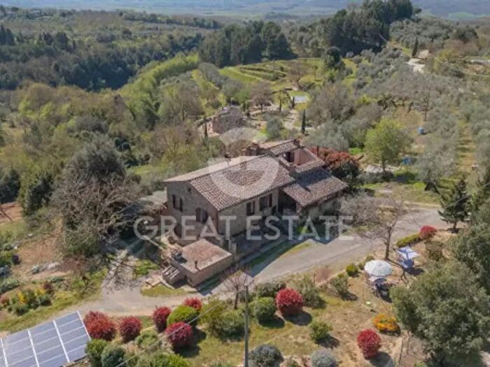 Casa con 6 locali in vendita in Vocabolo Casina, Citta Della Pieve