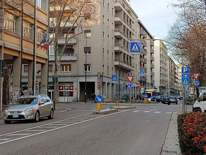 Appartamento quadrilocale in affitto in Corso del Popolo, Mestre, Venezia