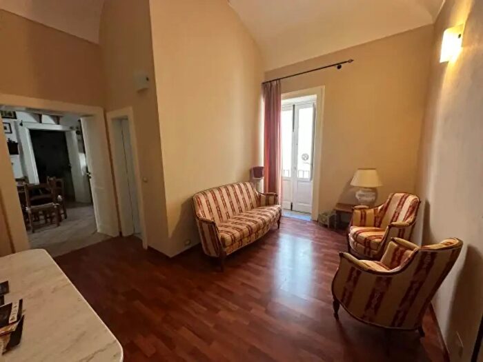 Appartamento trilocale in vendita in Via Castello Maniace, Siracusa