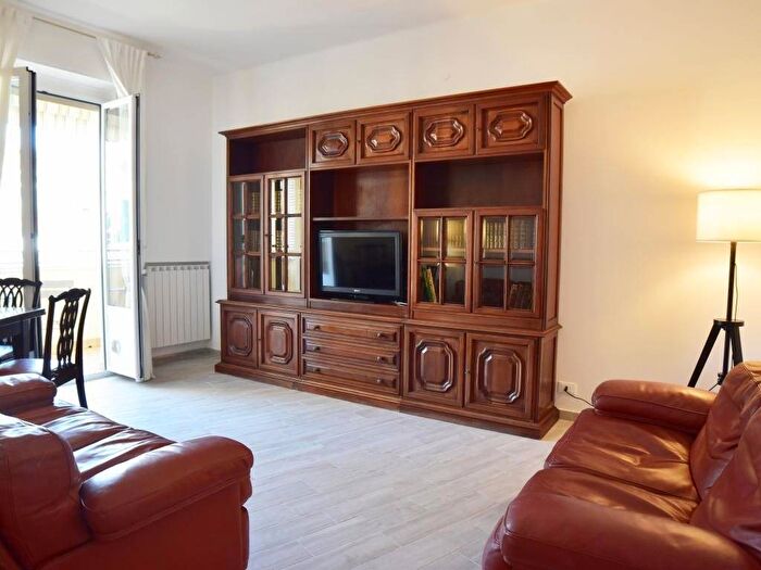 Appartamento trilocale in affitto in Corso Europa, Via Roma Borgo Barusso, Alassio