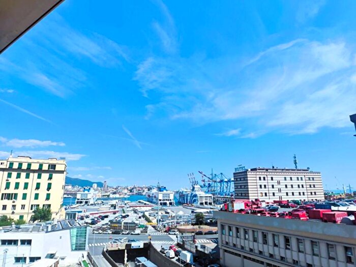 Appartamento monolocale in affitto in Piazza Roberto Baldini, Sampierdarena, Genova