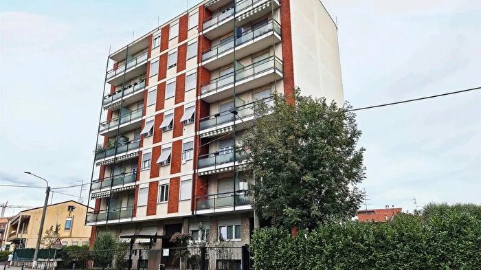 Appartamento trilocale in vendita in Via C Battisti Rovellasca, Rovellasca