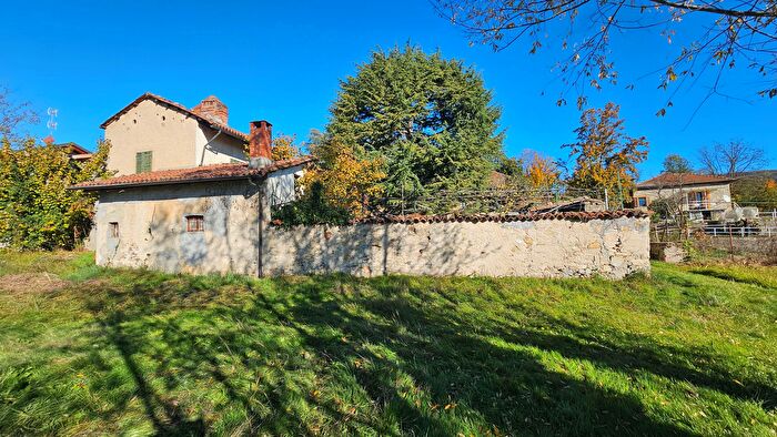 Casa con 14 locali in vendita in Via Chisola, Cumiana