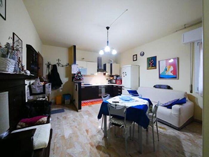 Appartamento trilocale in vendita in Via Giacomo Matteotti, Castelnuovo Rangone