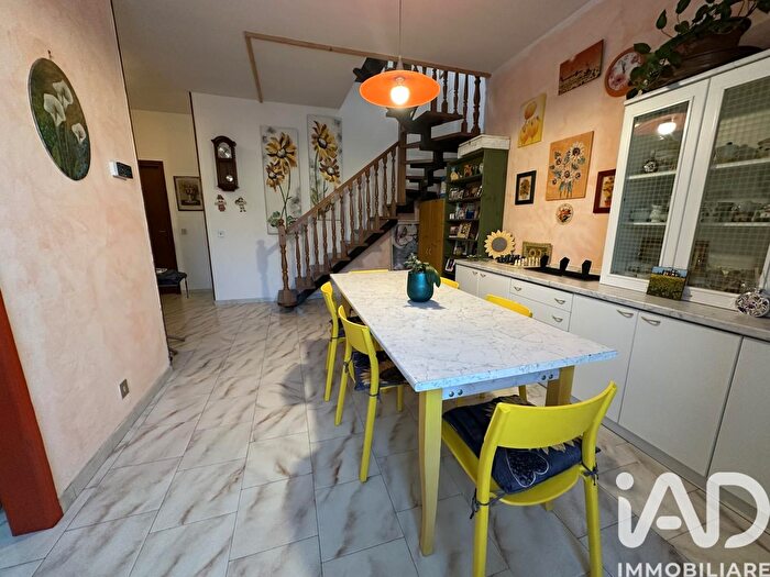 Casa quadrilocale in vendita in Via San Pellegrino, Soliera