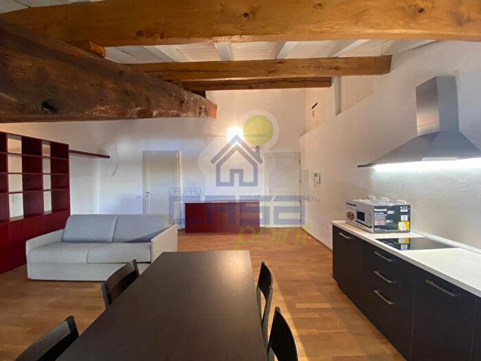 Appartamento bilocale in affitto in VIA JANNELLO TORRIANI, Centro, Cremona