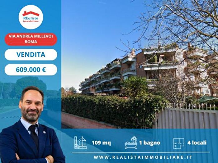Appartamento quadrilocale in vendita in Via Andrea Millevoi, Roma
