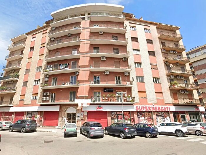 Appartamento quadrilocale in vendita in Piazza Europa Snc, Cosenza