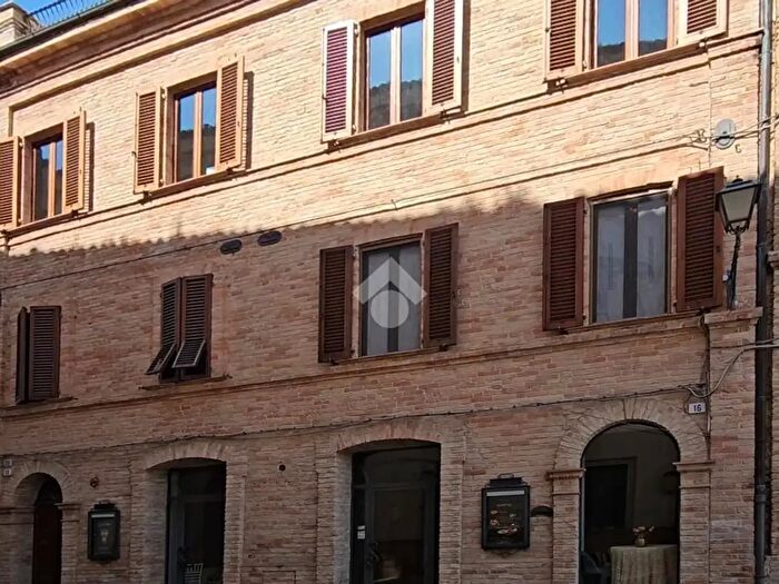 Appartamento bilocale in vendita in Via Roma, Offida