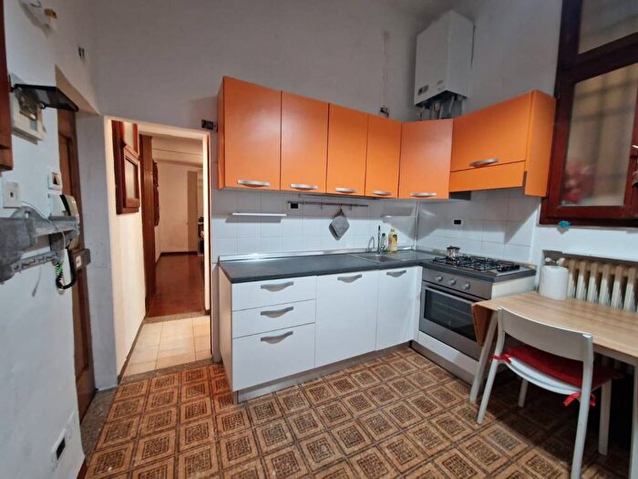 Appartamento bilocale in affitto in Via Nosadella, Saragozza dentro le Mura, Bologna