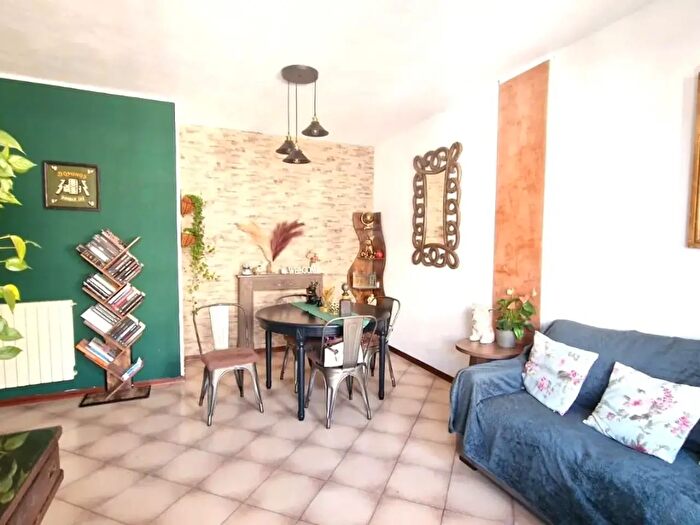Appartamento con 6 locali in vendita in Viareggio