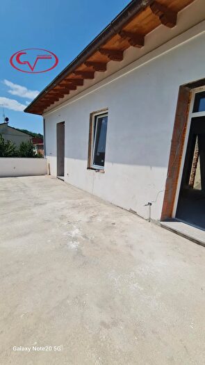 Casa con 5 locali in vendita in Ginestra, Montevarchi