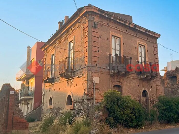Appartamento in vendita in Via Nazionale, San Filippo Del Mela