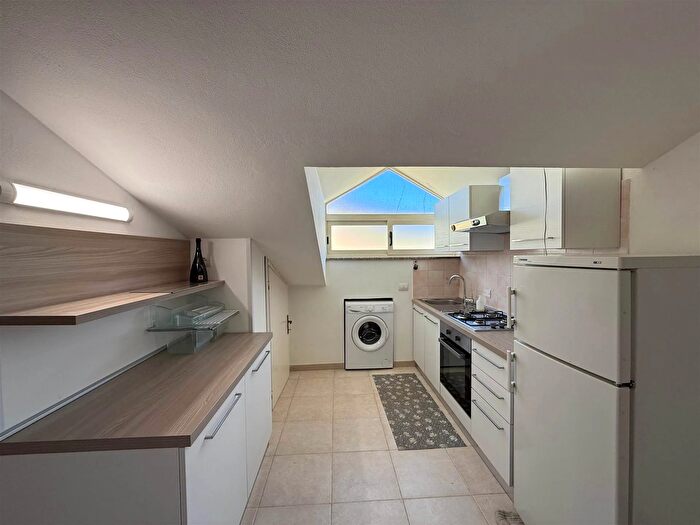 Appartamento trilocale in vendita in Via Vittorio Emanuele E, San Giovanni Suergiu