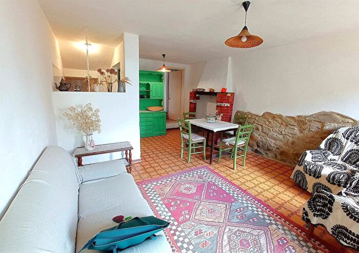 Appartamento con 5 locali in vendita in Tirli Paese Comune di Castiglione della Pescaia Castiglione della Pescaia Grosseto, Castiglione Della Pescaia