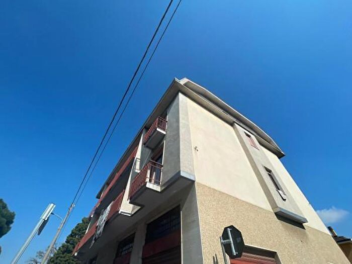 Casa trilocale in vendita in Via Aurelio Robino, Legnano