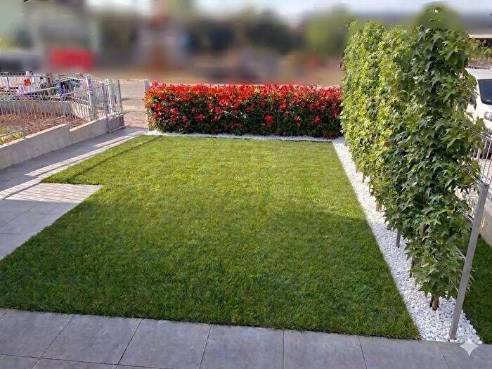 Appartamento trilocale in vendita in Via Guglielmo Marconi a, Castel D'Azzano