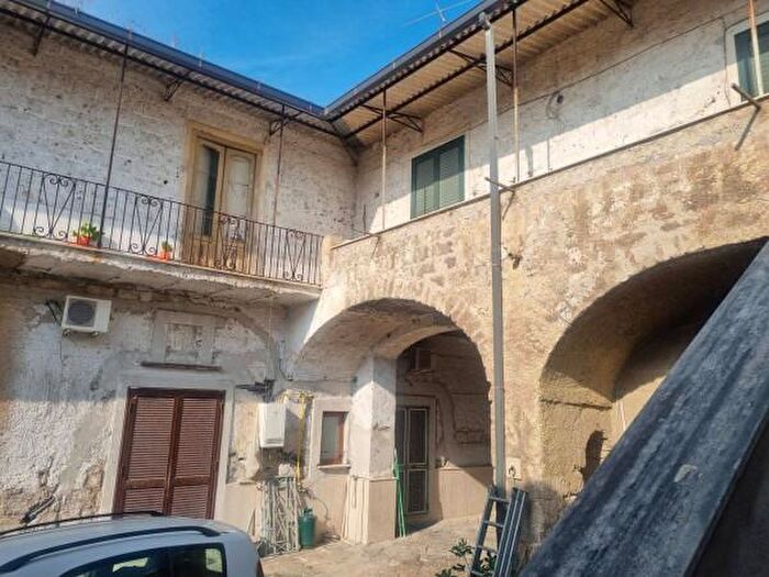 Appartamento con 6 locali in vendita in Corso Piave, Curti