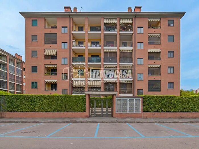 Appartamento trilocale in vendita in Via Antonio Berlese, Milano