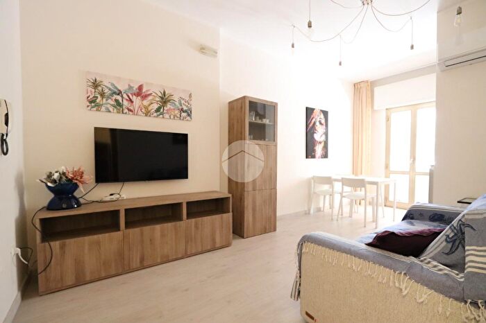 Appartamento trilocale in vendita in Via Sicilia, Alba Adriatica