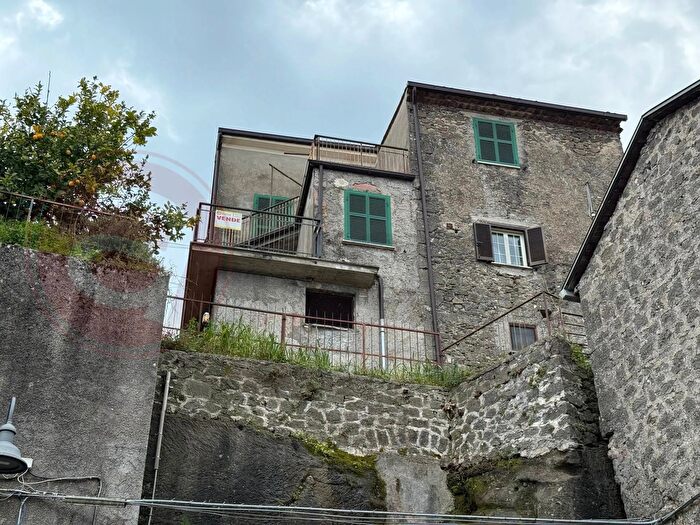 Casa con 5 locali in vendita in Via Madonna della Pace, Patrica