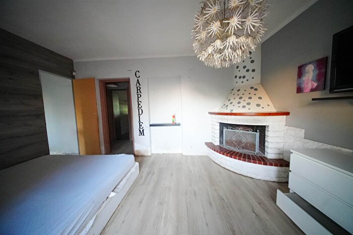 Casa trilocale in vendita in Via Federico II di Svevia, Pedara