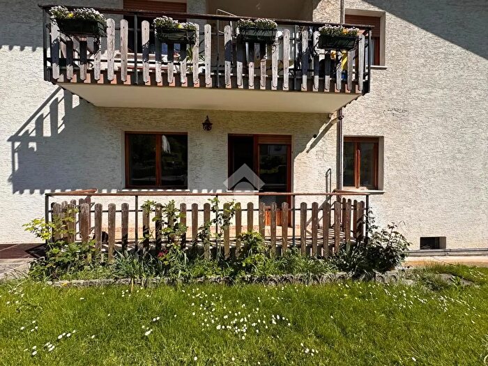 Appartamento quadrilocale in vendita in Via Dante Alighieri, Pedavena