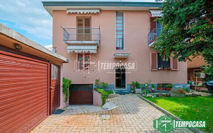 Appartamento bilocale in vendita in Via Brescia, Dresano