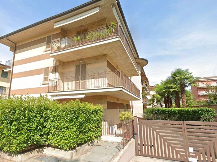 Appartamento bilocale in affitto in Via Ferruccio Pizzigoni, Villongo